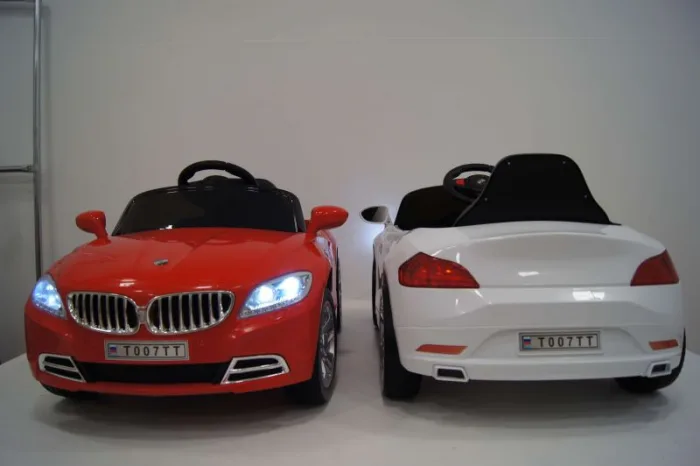 Детский электромобиль BMW T004TT с дистанционным управлением — изображение 3