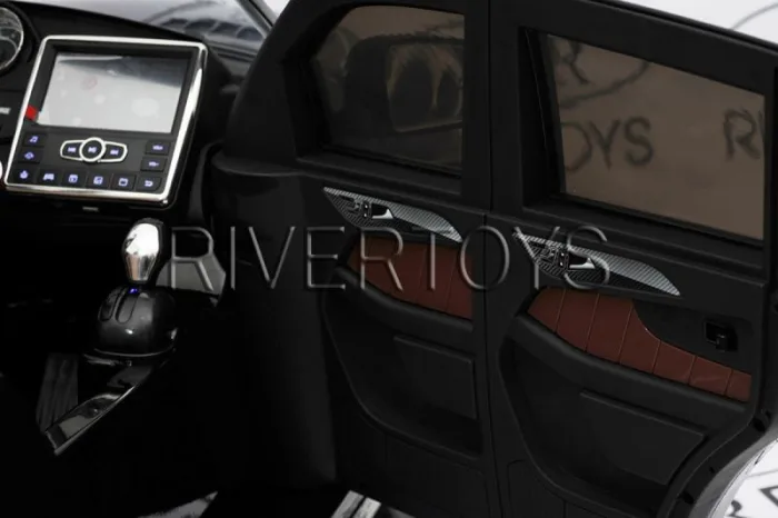 Детский электромобиль RiverToys Mercedes-Benz GL63 A999AA 4x4 Etoro original — изображение 3