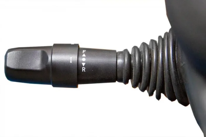 Грузовая электрическая тележка (погрузчик) RTA БРАВО 4x4 — изображение 11