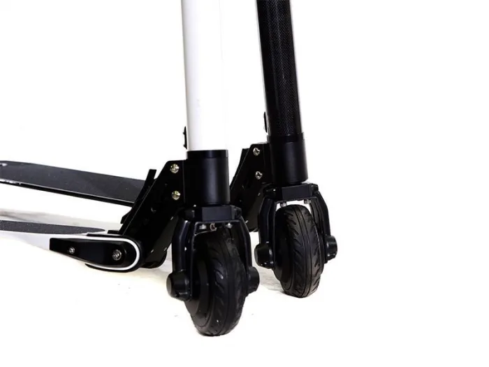 Электросамокат E-motions Elixir Master чёрный-хром — изображение 4