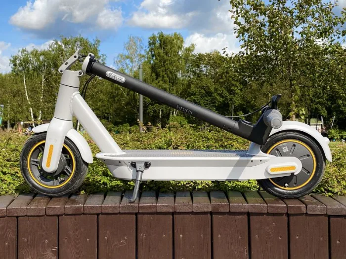 Электросамокат Ninebot KickScooter MAX G30LP — изображение 4