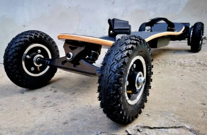 Электроскейт Trophy Sport NK-4 (2x1650W) Черный — изображение 4