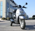 Трицикл электроскутер трехколесный Etoro Vespa NEW 2024 черный — изображение 6