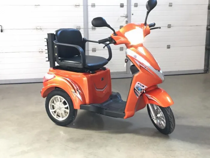 Электроскутер Etrike Super ONE 850 — изображение 9