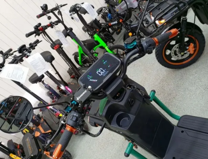 Электроскутер Gbike Troika 1500W 60V38A — изображение 7