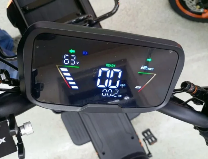 Электроскутер Gbike Troika 1500W 60V38A — изображение 10