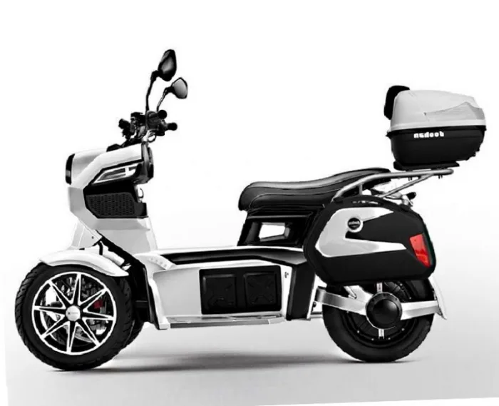 Электроскутер Doohan iTank EV3 Pro 3000W White 2 Аккумулятора 60V26Ah+Кофры+Чехол+Перчатки — изображение 2