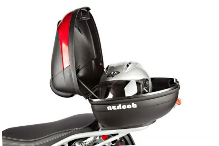 Электроскутер Doohan iTank EV3 Pro 3000W Red 2 Аккумулятора 60V26Ah+Кофры+Чехол+Перчатки — изображение 4