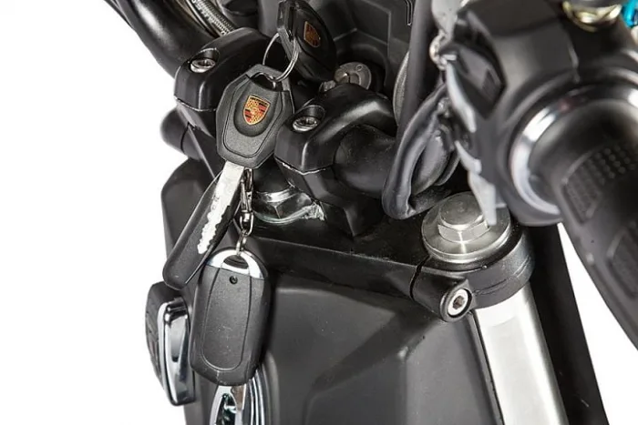 Электроскутер ZING PRIME 72V1000w — изображение 10