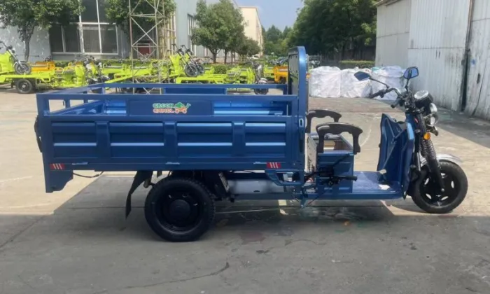 Грузовая электрическая тележка GreenCamel Тендер А1800 (1200W 60V) понижающая — изображение 3