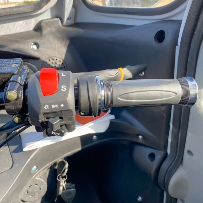 Грузовая электрическая тележка GreenCamel Тендер E1200 (72V 2500W) кабина, понижающая — изображение 12