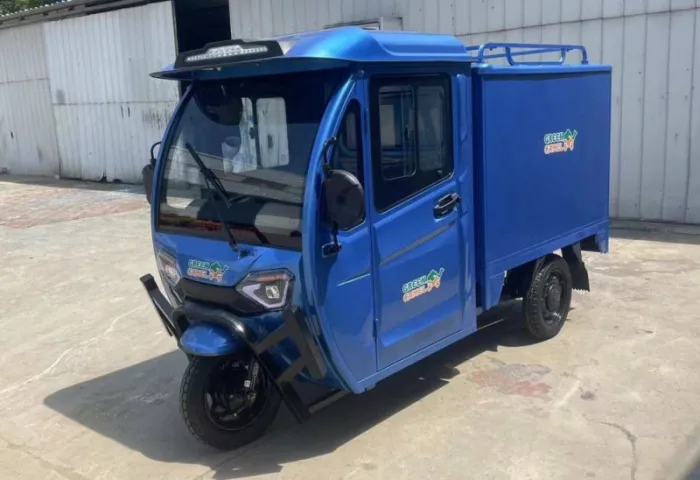 Грузовая электрическая тележка GreenCamel Тендер E1500 (60V 1200W) кабина, понижающая — изображение 2