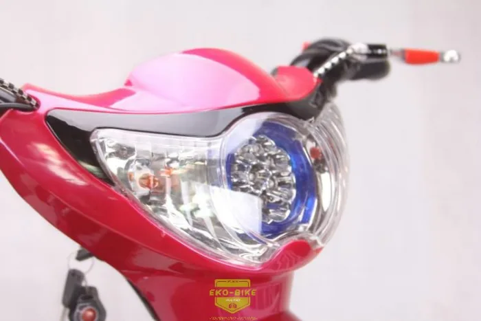 Электроскутер-мопед E-Toro Les Dacha 350W 60В/12Ач — изображение 6