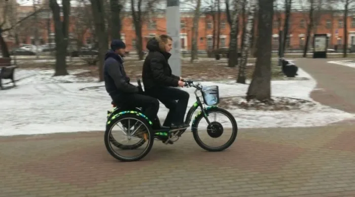 elektrovelosiped-trehkolesnyj-horza-stels-trike-passenger-1000w-48v15ah-8 Электровелосипед трехколесный Horza Stels Trike Passenger 1000W 48V/15Ah — изображение 9