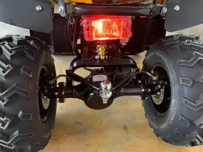 Etoro B4000 полноприводный электроквадроцикл 4x4 Штатный АКБ 52Ah SLA GEL — изображение 5