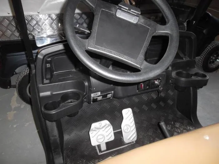 golfkar-caddyshack-ford-raptor-svt-150-4-passenger-5 Гольфкар Caddyshack ford raptor SVT-150 4 passenger — изображение 6