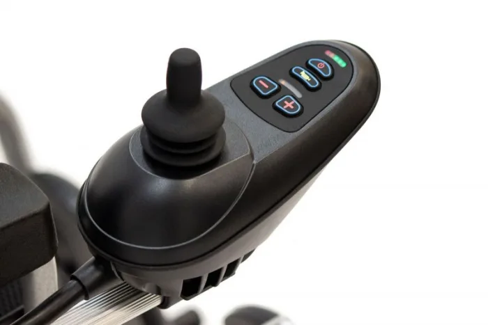 invalidnaya-kolyaska-s-elektroprivodom-met-comfort-21-new-4 Инвалидная коляска с электроприводом MET COMFORT 21 NEW — изображение 5