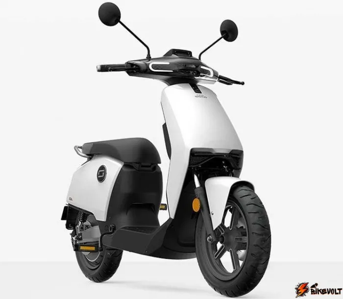 jelektroscooter-super-soco-cu-pro-1200w-0 Электроскутер Super Soco CU PRO 1200W — изображение 1