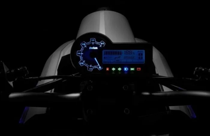 Электроскутер iTank Doohan Hoverbot Черный — изображение 11