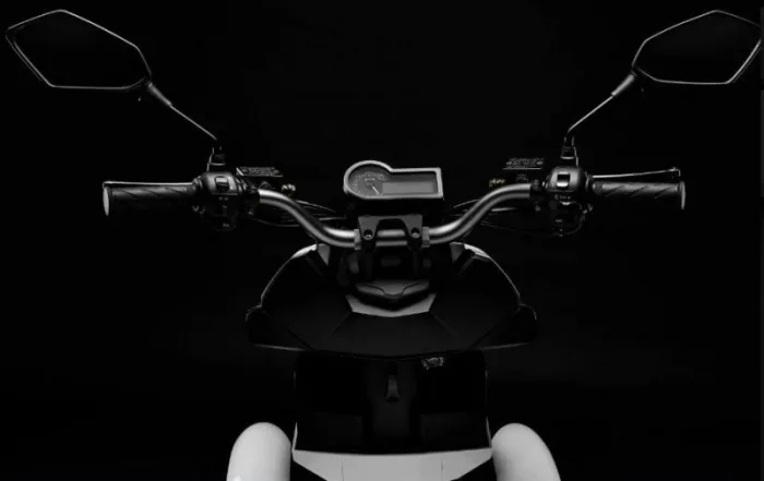 Электроскутер Doohan iTank Hoverbot Pro Black 2 Аккумулятора 60V26Ah+Кофры+Чехол+Перчатки — изображение 10