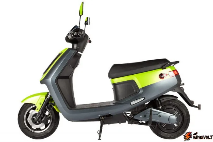 jelektroskuter-zing-vinni-0 Электроскутер ZIng Vinni 800W 60v 20Ah — изображение 1