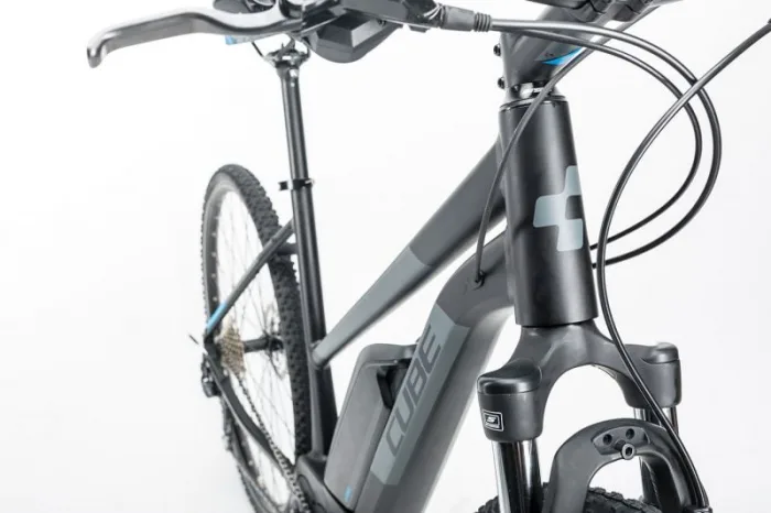 Электровелосипед Cube Cross Hybrid PRO 400 2017 — изображение 9