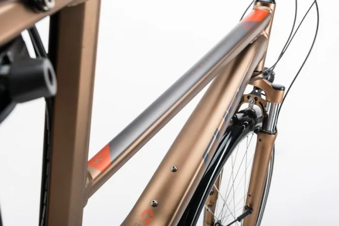 Электровелосипед Cube Travel Hybrid 400 Trapeze 2017 — изображение 11