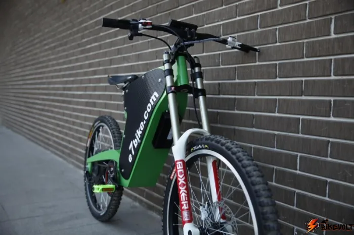 Электровелосипед Киборг V5 5000W 77V16Ah — изображение 4