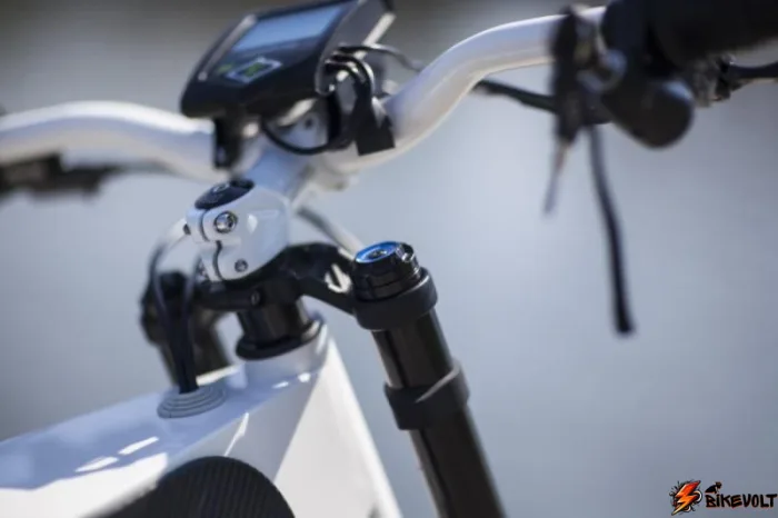 Электровелосипед Киборг V6 6000W 70V20Ah — изображение 5