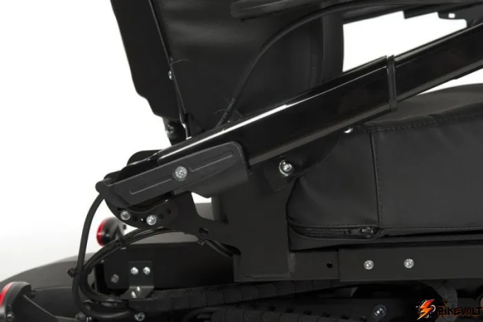 Кресло-коляска для инвалидов с электроприводом Vermeiren Forest 3 — изображение 4