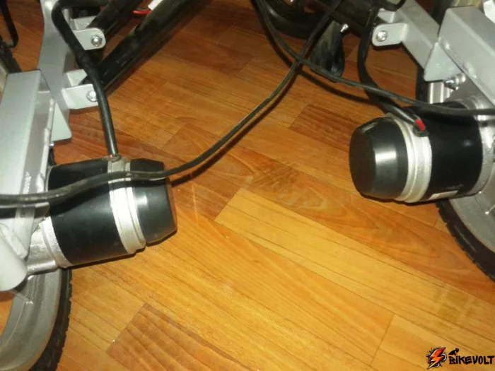 kreslo-kolyaska-s-elektroprivodom-dlya-pozhilyh-lyudey-i-invalidov-e-toro-mobility-mt-s35-2 Кресло коляска с электроприводом для пожилых людей и инвалидов E-toro mobility 35М — изображение 3