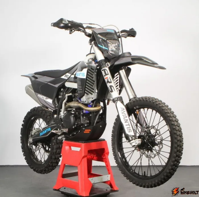 Мотоцикл AVANTIS ENDURO 300 PRO CARB FCR EXCLUSIVE ARS (NC250/177MM, DESIGN HS) DESIGN HS — изображение 2
