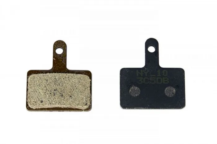 zamena-tormoznyh-kolodok-odna-os-0 Замена тормозных колодок (одна ось) — изображение 1